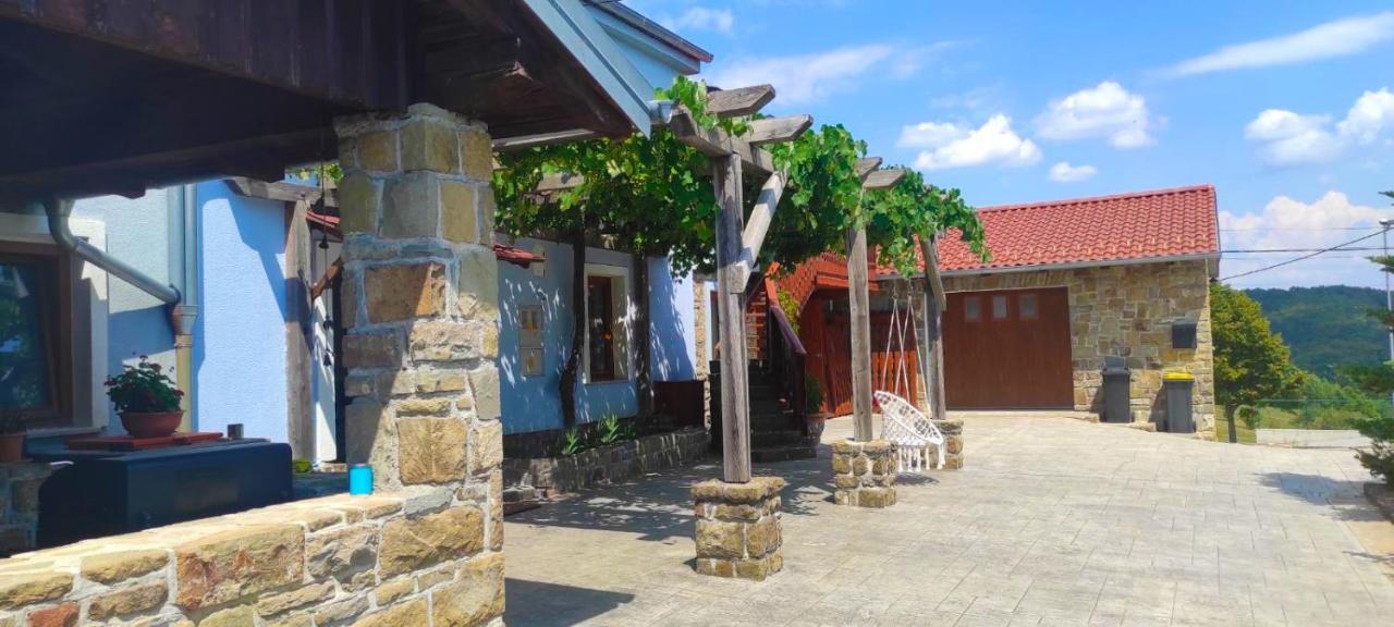 Adori Apartment Ilirska Bistrica ภายนอก รูปภาพ